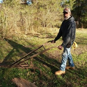 Meet your Posher, Stewart